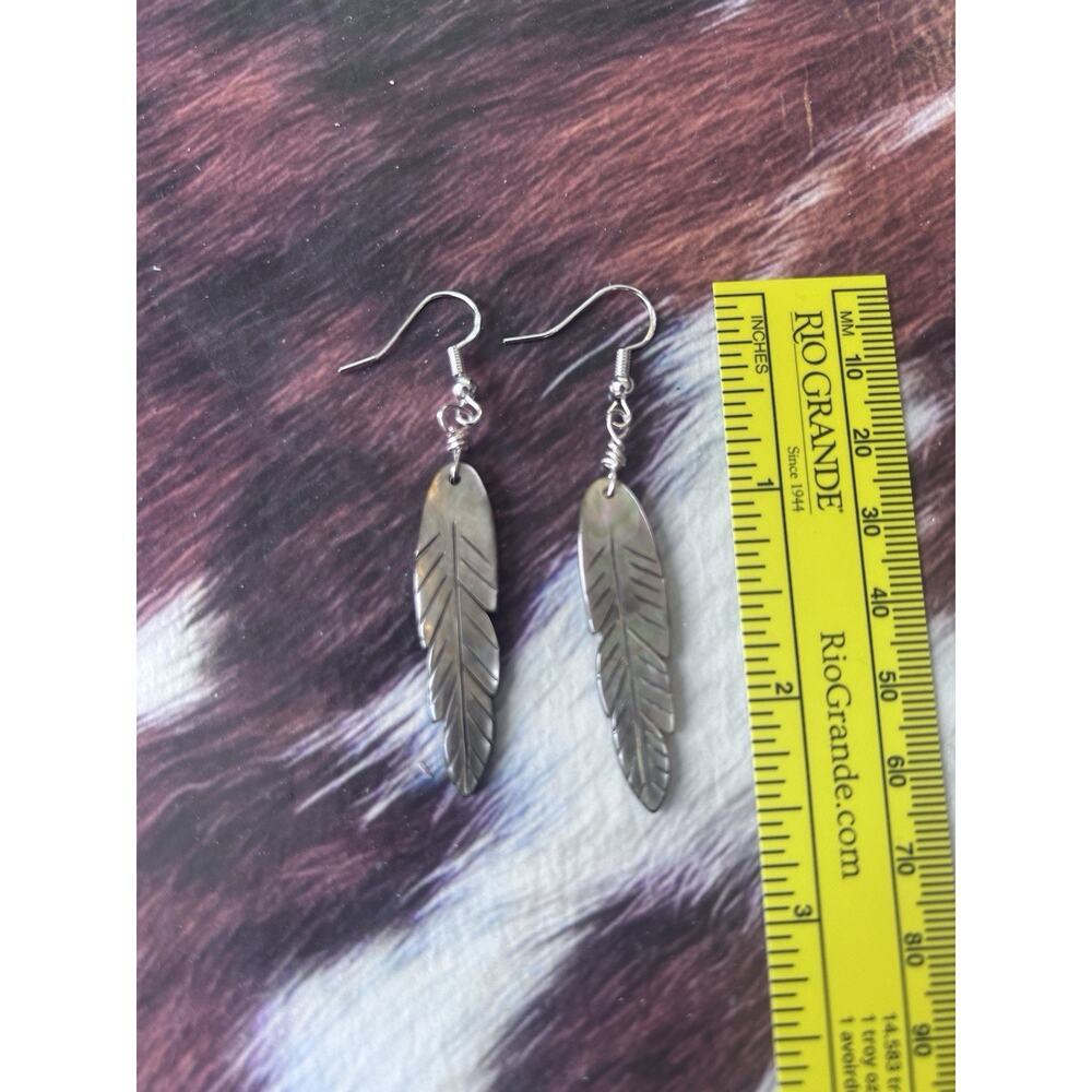 Mother Of Pearl Carved Feather Dangle Earrings New Artisan Made In Montana - Picture 3 of 3